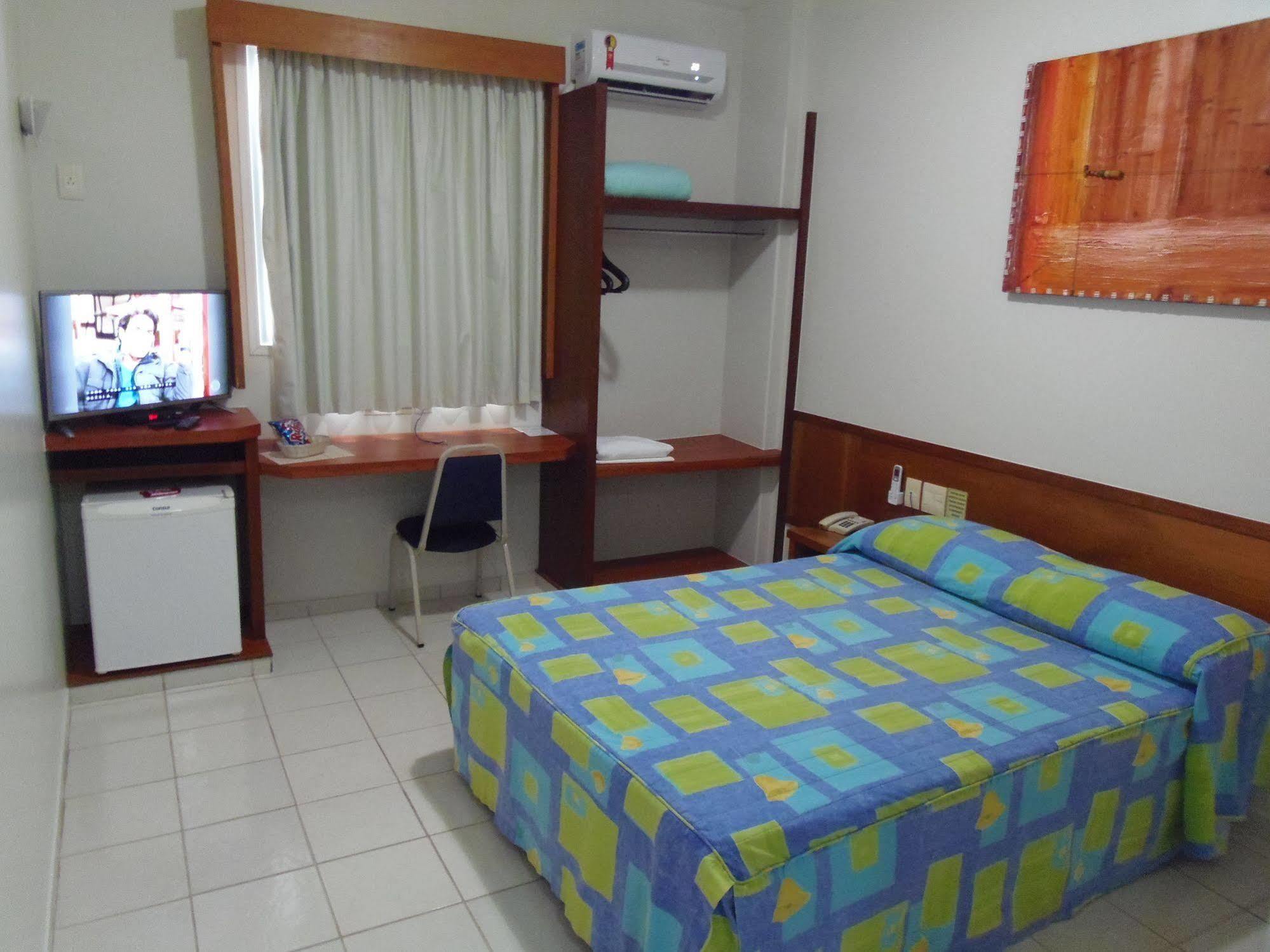 Sanare Hotel Uberlândia Eksteriør billede