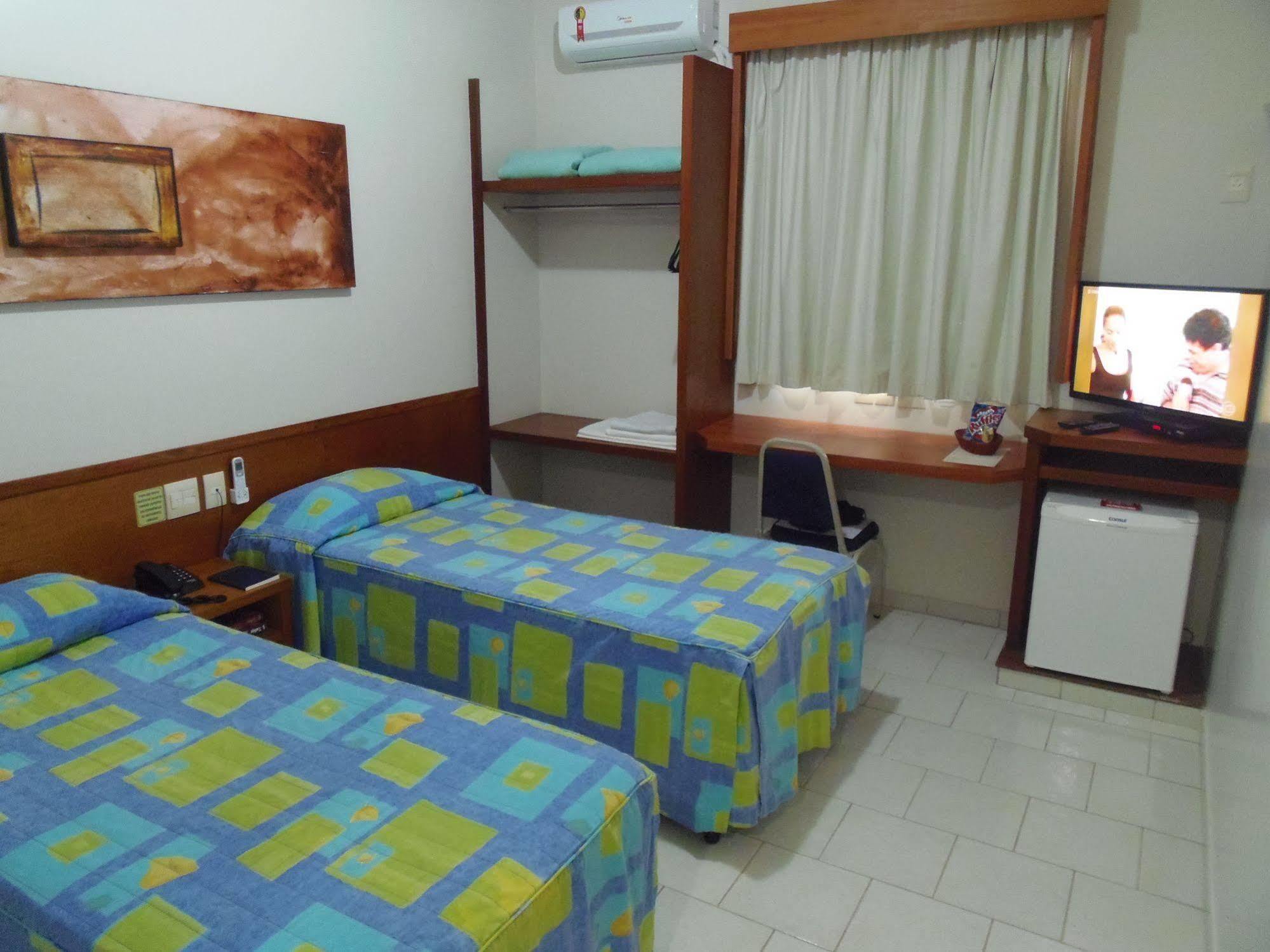 Sanare Hotel Uberlândia Eksteriør billede