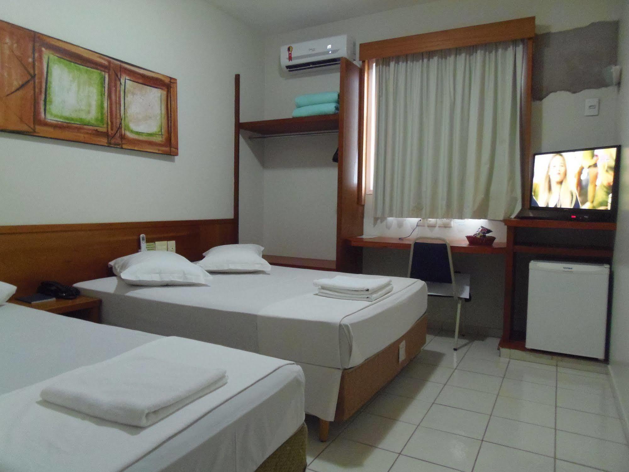 Sanare Hotel Uberlândia Eksteriør billede