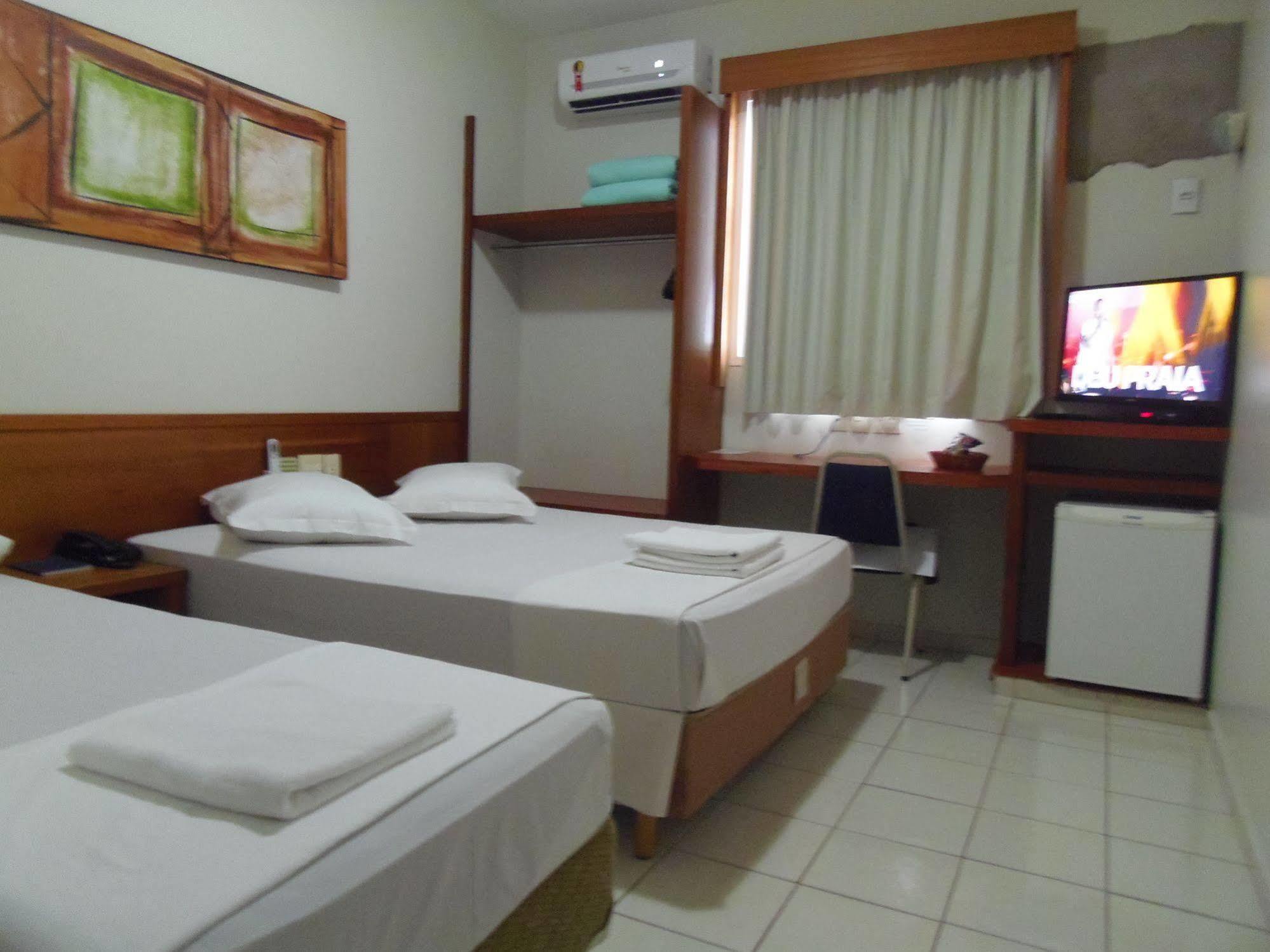 Sanare Hotel Uberlândia Eksteriør billede